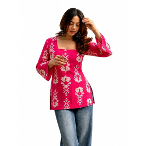 Women's Three-Quarter Sleeve Tunic Top